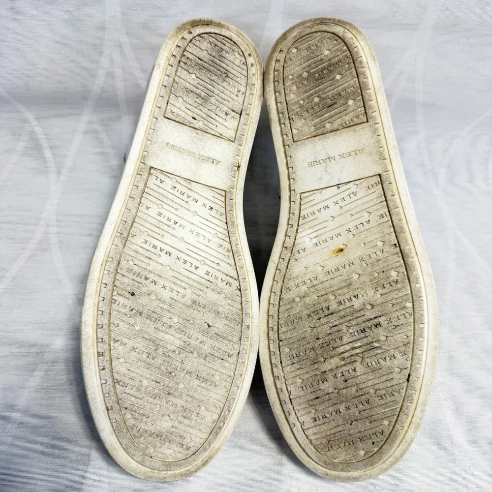 Alex Marie Wrenna Floral Pearl Stud Embellished Leather Platform Sneakers sz 7.5 - Picture 10 of 10